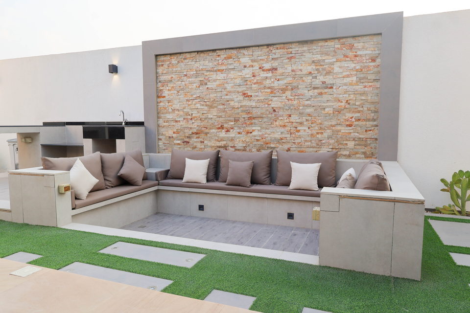 A21 landscape project by Vida Landscapes, Ajman — daytime view 39