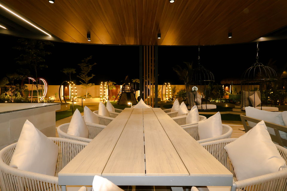 A22 landscape project by Vida Landscapes, Masfout — at night view 38