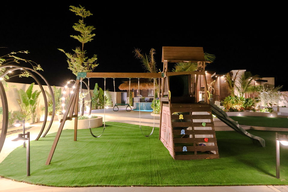 A22 landscape project by Vida Landscapes, Masfout — at night view 47