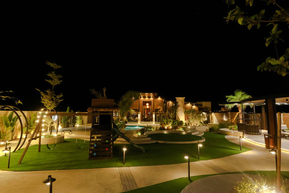 A22 landscape project by Vida Landscapes, Masfout — at night view 52