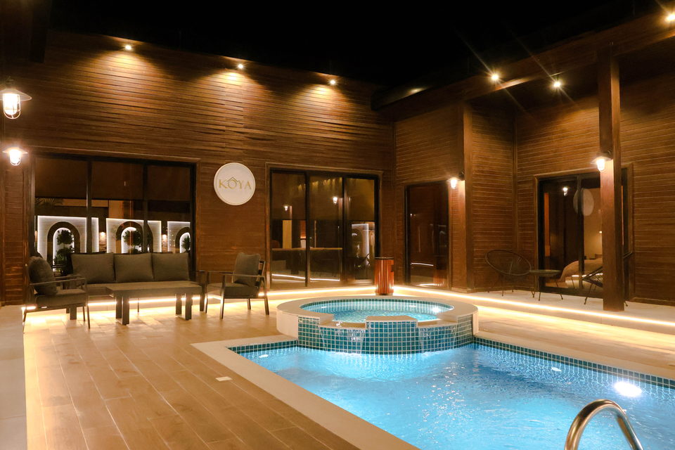 A22 landscape project by Vida Landscapes, Masfout — at night view 61