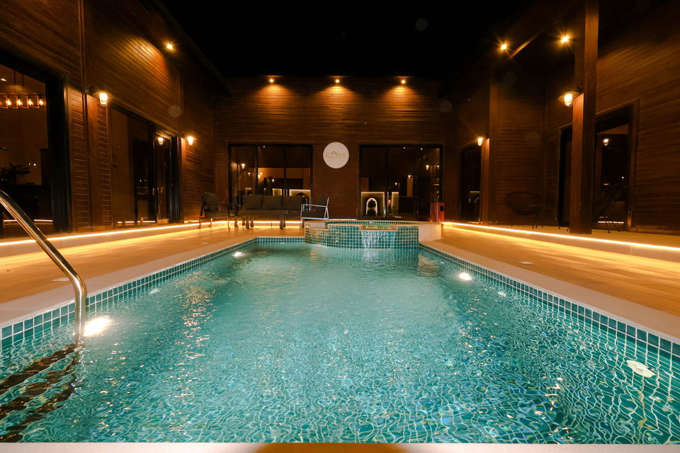 A22 landscape project by Vida Landscapes, Masfout — at night view 63
