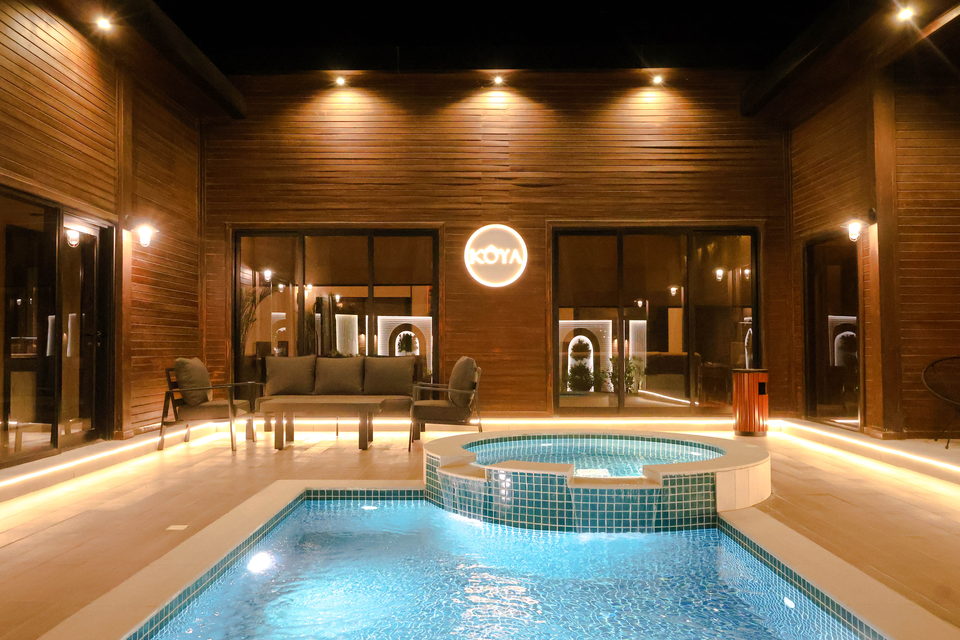 A22 landscape project by Vida Landscapes, Masfout — at night view 81