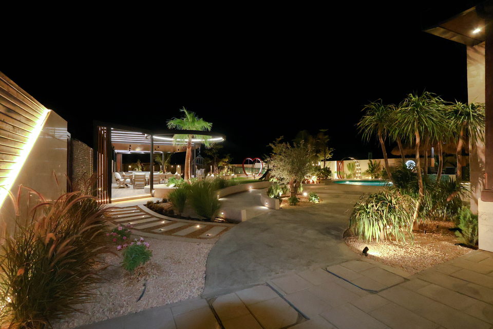 A22 landscape project by Vida Landscapes, Masfout — at night view 96