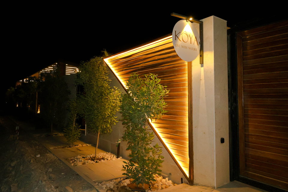 A22 landscape project by Vida Landscapes, Masfout — at night view 106