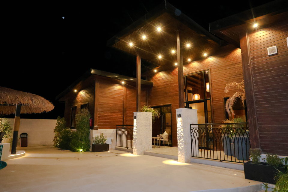 A22 landscape project by Vida Landscapes, Masfout — at night view 128