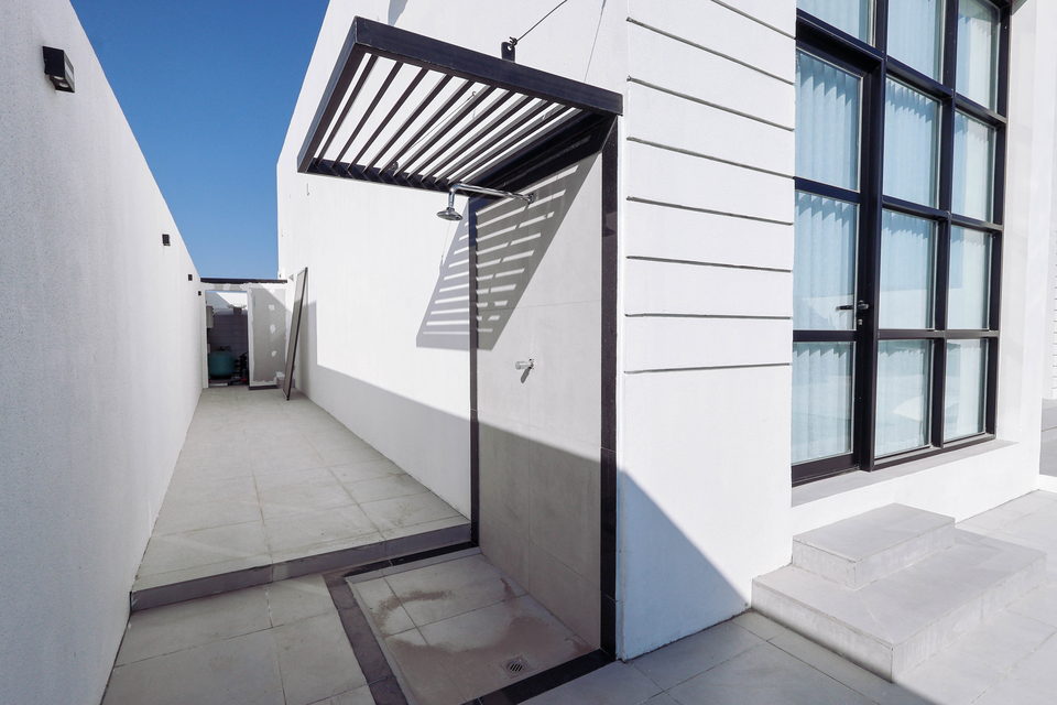 A23 landscape project by Vida Landscapes, Masfout, Ajman — daytime view 8