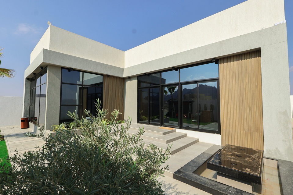 A27 landscape project by Vida Landscapes, Masfout, Ajman — daytime view 16