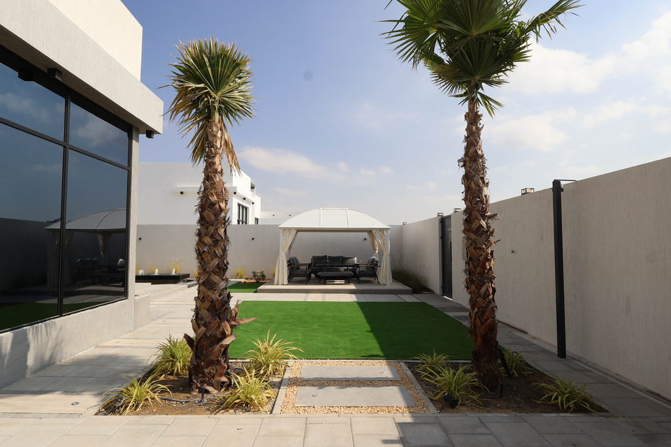 A31 landscape project by Vida Landscapes, Ajman — daytime view 16