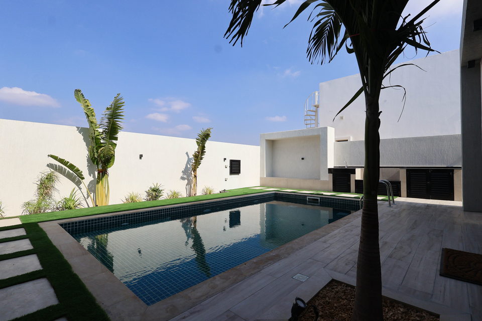 A31 landscape project by Vida Landscapes, Ajman — daytime view 35