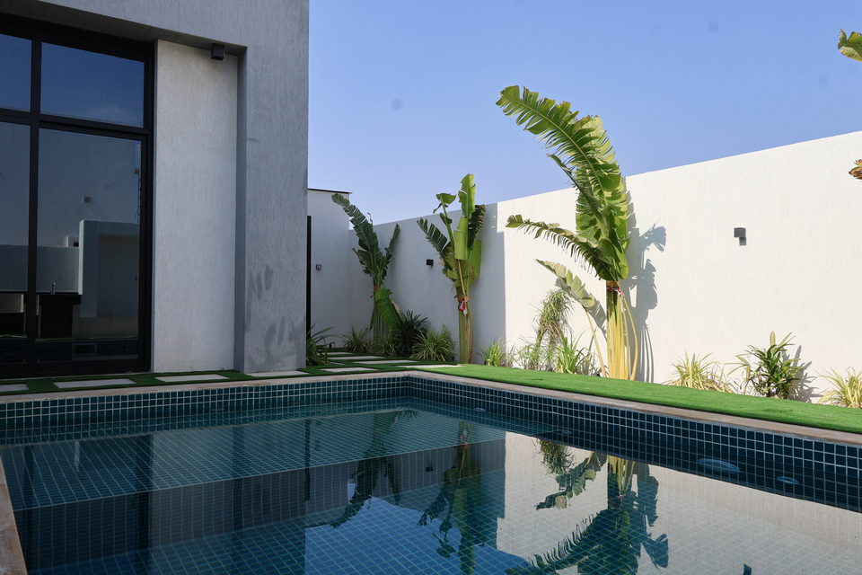 A31 landscape project by Vida Landscapes, Ajman — daytime view 37