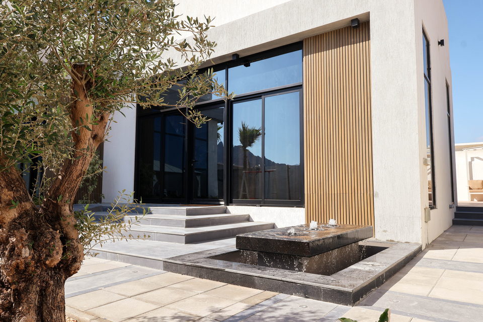 Cover photograph of Vida Landscapes project A35, Ajman