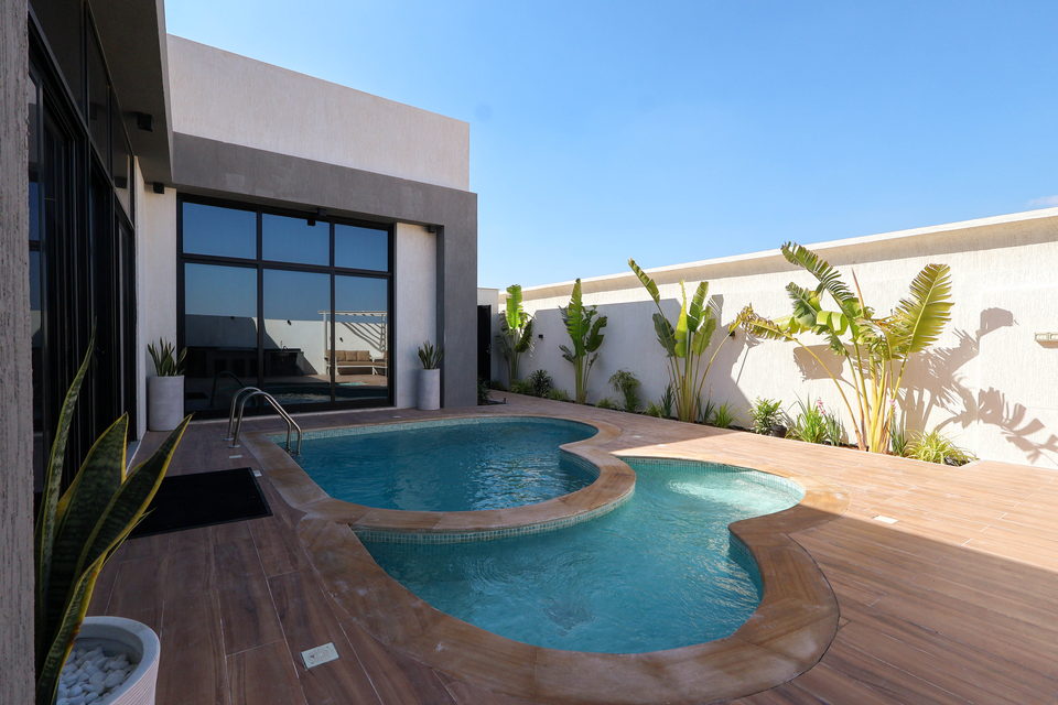 A35 landscape project by Vida Landscapes, Ajman — daytime view 18