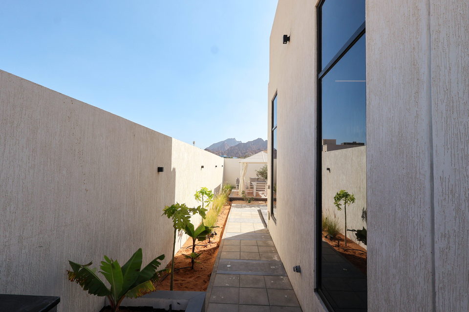 A35 landscape project by Vida Landscapes, Ajman — daytime view 19