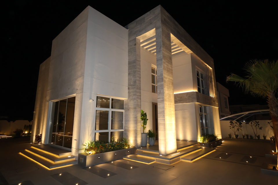 R-40 landscape project by Vida Landscapes — photography view 5