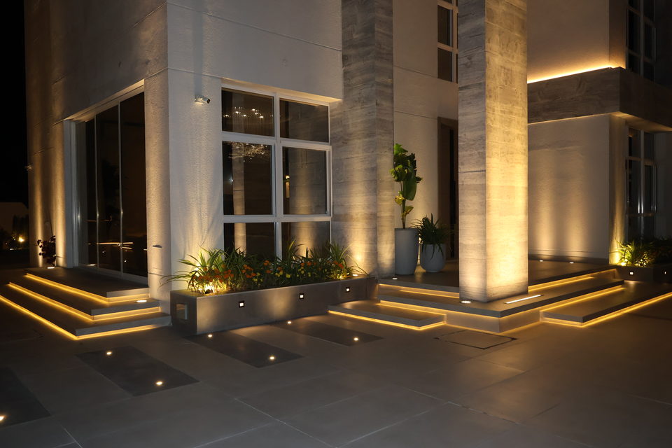 R-40 landscape project by Vida Landscapes — photography view 6