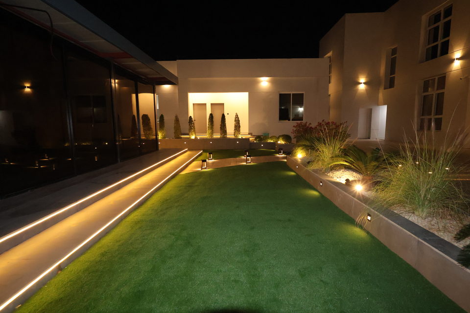 R-40 landscape project by Vida Landscapes — photography view 18