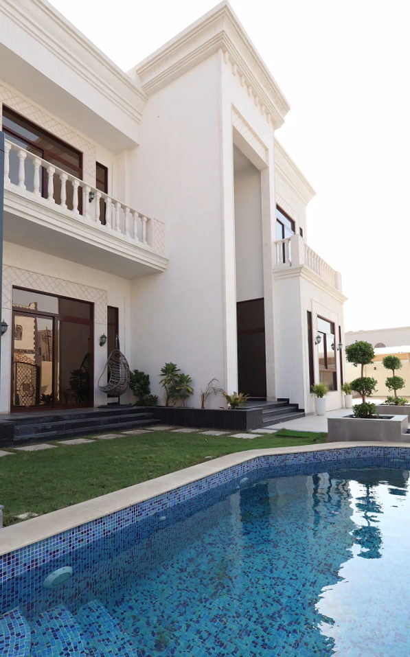 Cover photograph of Vida Landscapes project S44, Sharjah